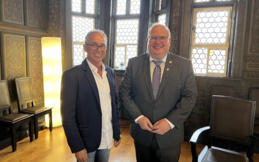 Erster Stadtrat Berthold Rinner und Bürgermeister Stephan Paule